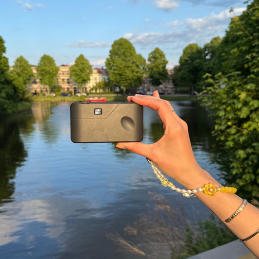 Lumi Lens White & Lanyard By Lauritsa - Lumi Lens