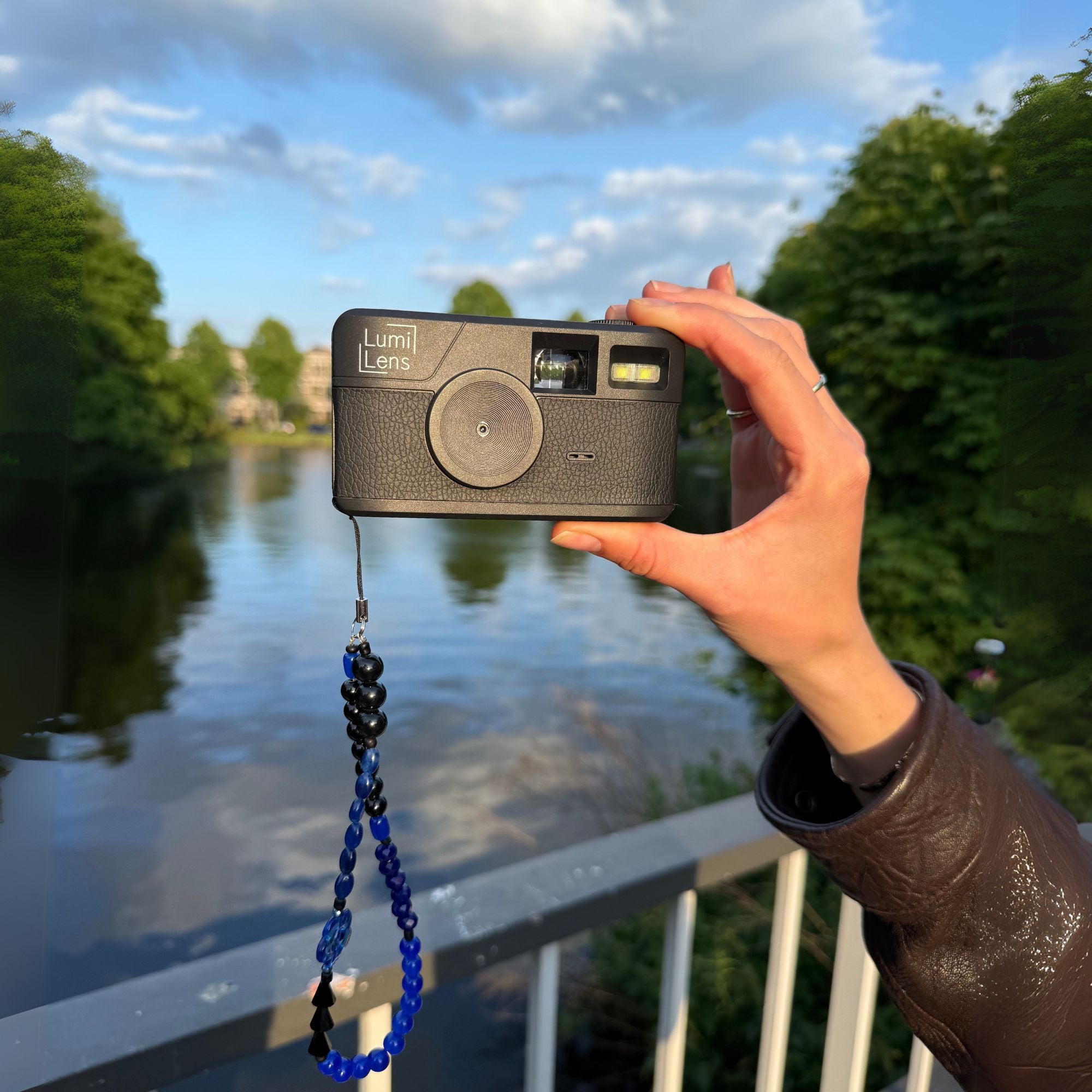 Lumi Lens Black & Lanyard By Lauritsa - Lumi Lens